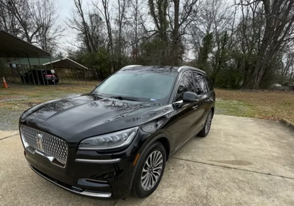 Lincoln Aviator
